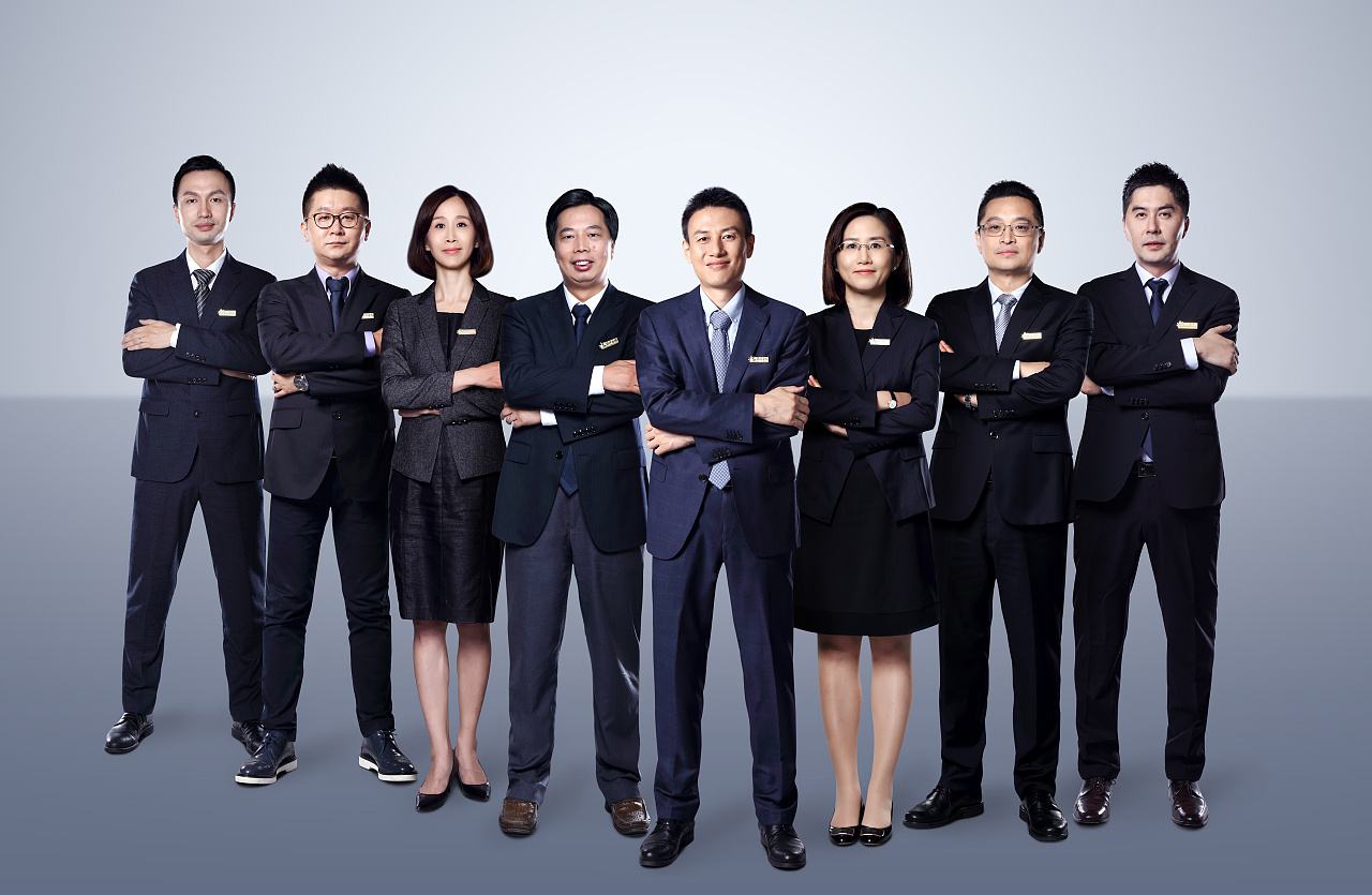 企業(yè)高管工服定做