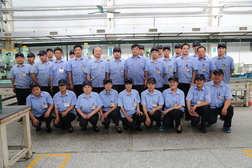 哪些行業必須穿工服