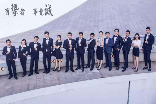 工服的特點分析