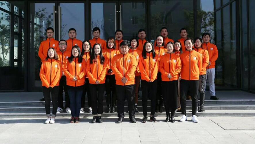 統(tǒng)一定制工作服的好處